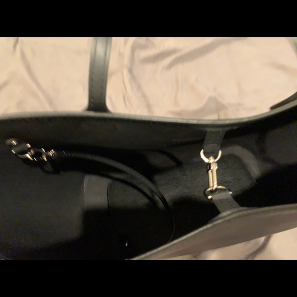 Louis Vuitton Neverfull MM Black Leather Tote - Picture 13 of 16